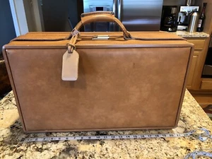 Hartmann Belting Woodbox Pullman Suitcase Luggage Travel Leather - Picture 1 of 12