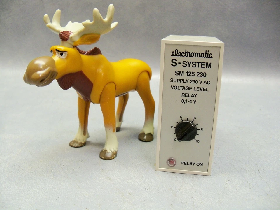 Electromatic SM 125 230 SM125230 Voltage Level Relay 0,1-4V 11 Pin - Image 1 of 4