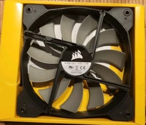 Corsair A1425L12S-2 140mm cichy wentylator chłodzący 12VDC 0,30A (ocena 0,18A) - Zdjęcie 1 z 3