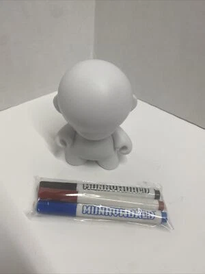 MUNNY BLANK ~ 4" Kidrobot Munnyworld Custom Vinyl Art Toy - Image 1 of 4