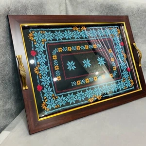 Handgefertigtes Serviertablett Holz Groß Palästinensische Stickerei Seide Halter Glas 22x17" - Bild 1 von 12