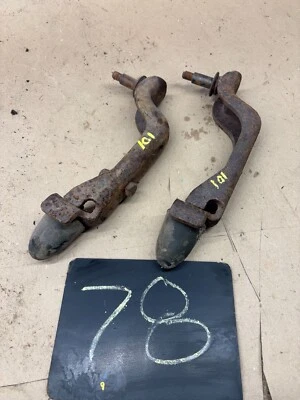 1981 87 1993 DODGE W100 W150 4WD 4X4 FRONT AXLE SHOCK MOUNT BRACKETS BUMP STOPS - Image 1 of 4