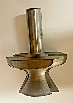 Amana 53812 carbide tipped finger grip 1/4 x 3/16 radius x 2 inch dia  1/2 shank - Image 1 of 4