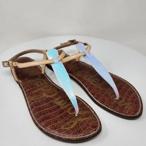 Sandalo Sam Edelman Gigi taglia 9,5M iridescente cinturino a T rosa blu pelle di serpente  - Foto 1 di 14