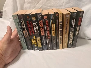 Konvolut 12 Science Fiction Taschenbücher - Bild 1 von 24
