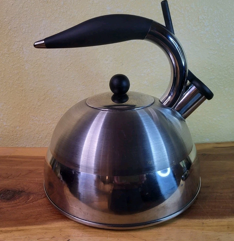 Tetera Hervidor Kamenstein Metal Silbido Vintage Tono Plateado Mango Negro 2QT Foto 1 de 3