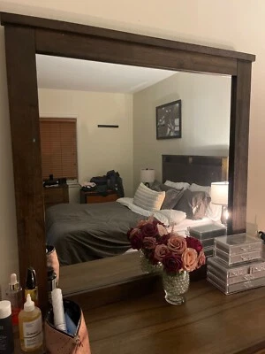 Nuevo espejo de tocador marrón oscuro / marca: Acme furniture  Foto 1 de 3