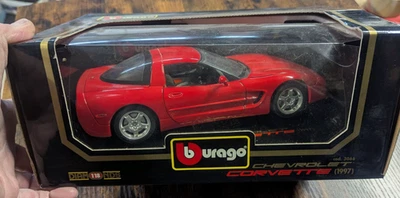 DURAGO ESCALA 1:18 1997 CHEVY CORVETTE CUPÉ -- ¡BONITO! Foto 1 de 4