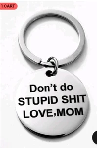 4 Keychains - Picture 1 of 4