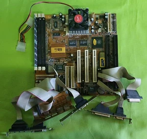 PCChips SIS530 Socket Super 7 AMD-K6/500AFX CPU 64MB Motherboard - Picture 1 of 11