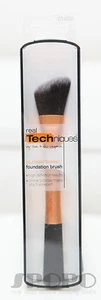 Real Techniques by Sam & Nic Chapman Face Foundation Brush #1402 100% Authentic - Picture 1 of 4