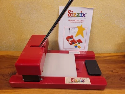 Sizzix Original Red Personal Die-Cutter/System Converter - Image 1 of 4