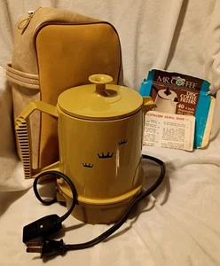 Vintage Regal Poly-Perk elektrische Kaffeemaschine gelb 2-4 Tassen, eingesteckt/heizt  - Bild 1 von 8