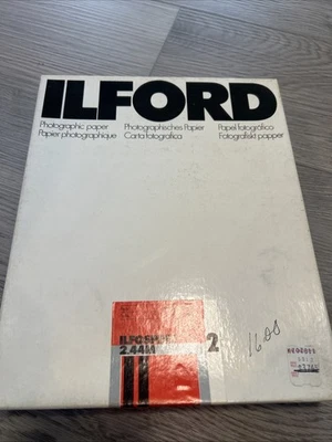 PAPEL FOTOGRÁFICO SELLADO ILFORD ILFOSPEED 2,44 M 100 ct Foto 1 de 4