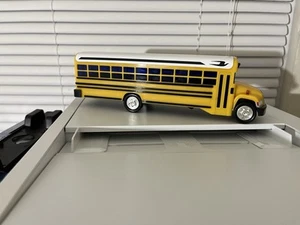 1/43 Scale Blue Bird School Bus - Picture 1 of 4