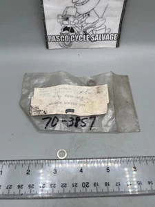 NOS- Triumph 5TA T100 Outer Rocker Box Screw Washer 70-3857 - Foto 1 di 1