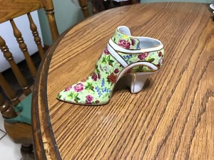 Porcelain Shoe Figurine Formalities by Baum Bros. Vintage - Picture 1 of 5