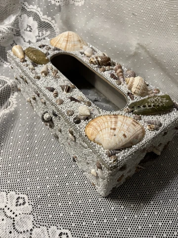 FABULOUS ARTS CRAFTS SEASHELLS SHINY BEADED LONG TISSUE BOX BEACH HOUSE DECOR Cover