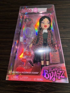 Bratz Alwayz Jade Modepuppe mit 10 Zubehörteilen und Poster Sammlerpuppe - Bild 1 von 5