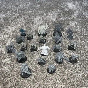 Warhammer Games Workshop Figures Bundle Joblot - Picture 1 of 10