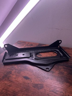 Soporte bandeja batería VW Passat 1996-2002 Audi B5 S4 A4 C6 Foto 1 de 4