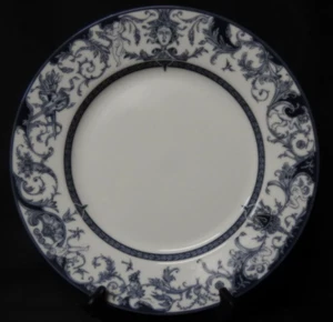 Queen's The Royal Palaces Speiseteller 10 5/8" Cherubs blau weiß Transferware  - Bild 1 von 7