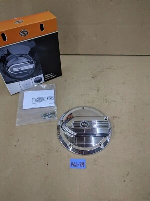 Cubierta cromada Harley-Davidson Milwaukee 8 Softail Models Defiance Derby 25700962 Foto 1 de 4