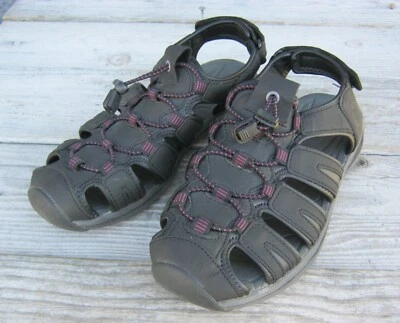 Khombu Ashley Black Purple Strappy Athletic Sandals 8M - Image 1 of 4