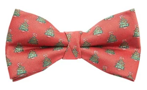 Red Christmas Trees Bow Tie - Picture 1 of 4