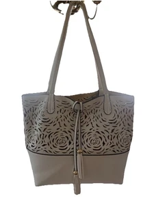 White Unbranded Purse w/Gold Interior, Cutout Design. - Picture 1 of 9