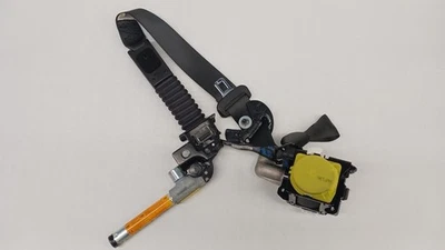 '18-'20 HYUNDAI ELANTRA GT Front Seat Belt passenger retractor black OEM  - Image 1 of 4