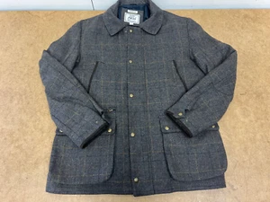 Jos A Banks Wool Blend Gray Plaid Outerwear Coat SIZE LARGE - Picture 1 of 8