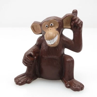 MASON - MADAGASCAR 2 - 2008 MCDONALD'S HAPPY MEAL TOY FIGURE - Image 1 of 4