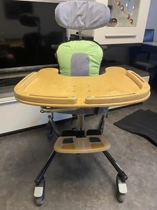 Therapiestuhl Leckey - Bild 1 von 4