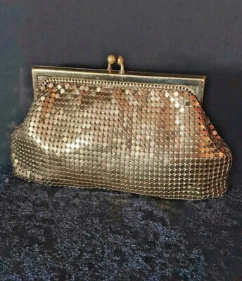 VTG Whiting & Davis Gold Mesh Purse Kiss Lock Coin Makeup Evening 1940s GLAM - Image 1 of 4