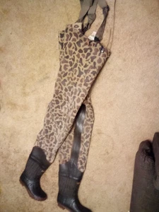 Hodgman Men's Neoprene Chest Waders - Camo.  Model 10. - Picture 1 of 9