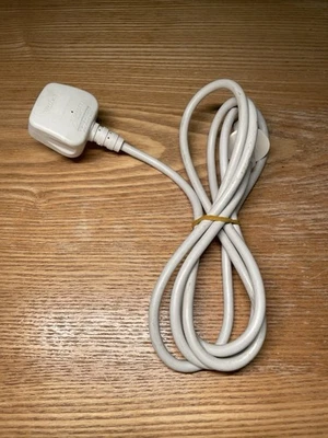 Genuine Original Apple iMac Mac Pro Mains Power Cable Lead for 2006-2018 - Image 1 of 4