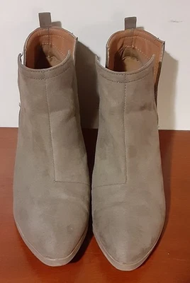 Mujer Charlotte Russe - Sin cordones - Gris Gamuza 3" Botines Tacón Talla 8 Foto 1 de 4