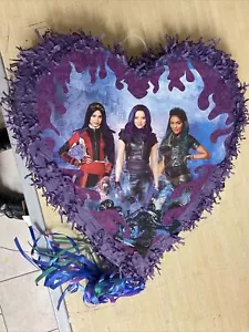 Descendants 3 Pinata~ Birthday Party Game Ribbon Pull Heart Shape - Picture 1 of 6