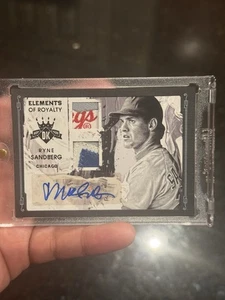 2016 Diamond Kings Elements of Royalty Ryne Sandberg HOF GU Dual Patch AUTO 1/1 - Picture 1 of 4