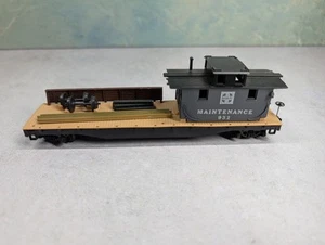 USED Tyco HO Scale Crane Tender Santa Fe 932 Read Description - Picture 1 of 6
