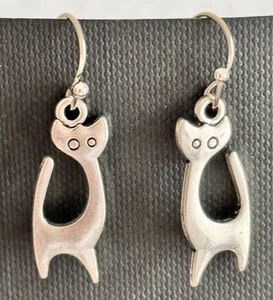 Whimsical Silver Dangle Cat Earrings. Kitty Lovers. Feline. - Picture 1 of 3
