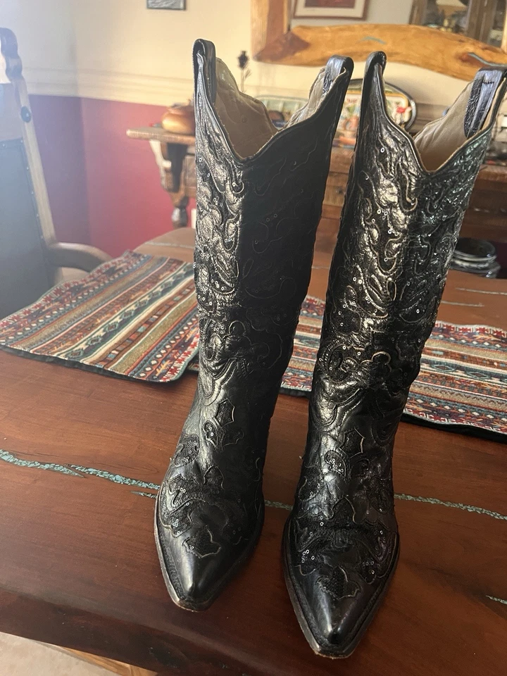 Botas Corral A1070 negras de cuero de cabra con incrustaciones de secuencia brillantes para mujer talla 9 M de EE. UU. Foto 1 de 4