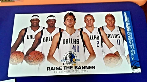 DALLAS MAVERICKS RAISE CHAMPIONSHIP BANNER POSTER/11X22 CARD 12-25-11 TEAM ISSUE Cover