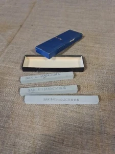 Molienda de piedra de afilar soviética vintage.3 piezas para afilar cuchillos y herramientas de corte. - Imagen 1 de 8