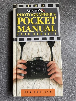 Photographer's POCKET MANUAL John GARRETT 249pp h/b book - Image 1 of 4