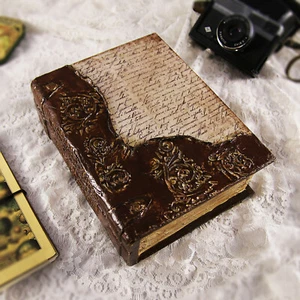 Lussuoso libro gioielli vintage steampunk  - Foto 1 di 9