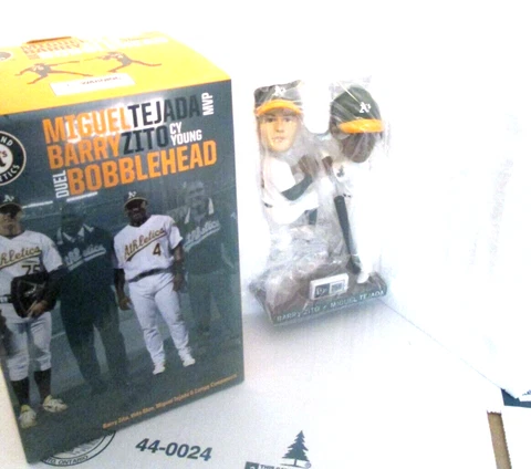 Barry Zito CY Miguel Tejada MVP Dual Bobblehead OAKLAND ATHLETICS SGA BOBBLEHEAD Cover