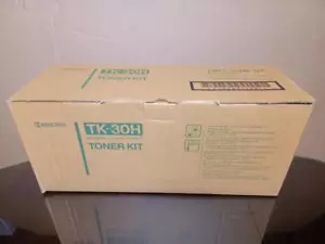 New Black Kyocera Genuine TK-30H Toner Cartridge FS 7000 / 9000 - Picture 1 of 1