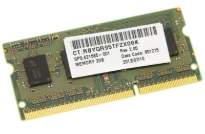 621565-001 - 2GB, 1333MHZ, PC3-10600 DDR3 SDRAM Memory Module.  - Image 1 of 3